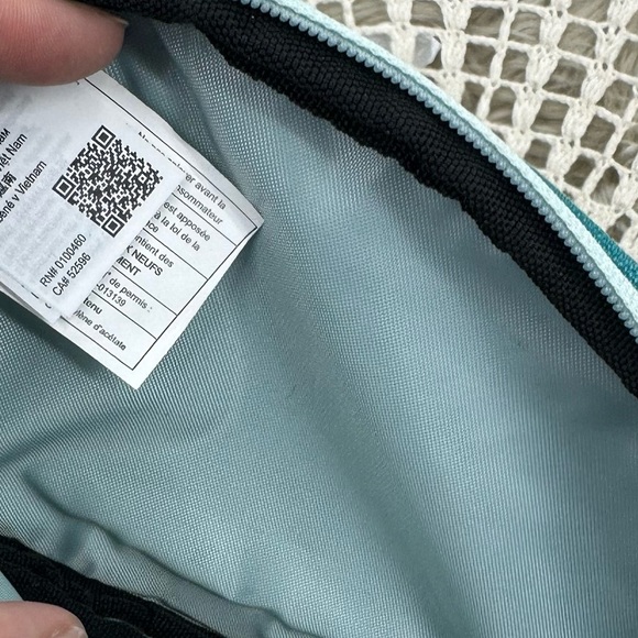 Kavu Canvas Spectator Belt Bag Blue Striped - Picture 7 of 8